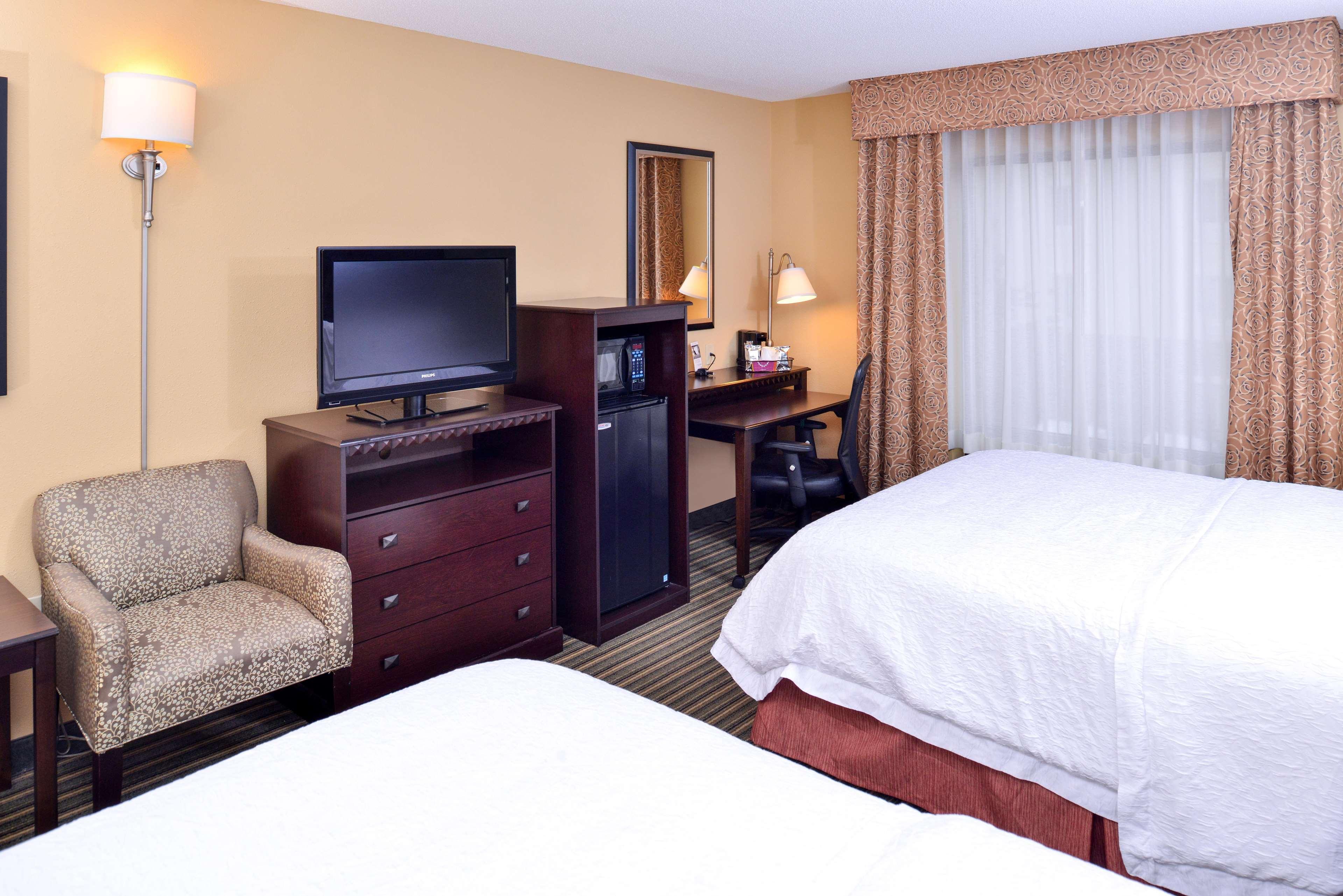 Hampton Inn & Suites Fort Belvoir Alexandria South Exteriör bild